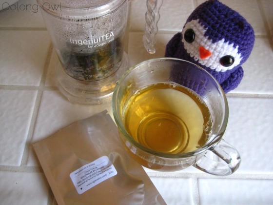 Magnolia Blossom Oolong from Upton Tea Imports - Oolong Owl Tea Review (4)